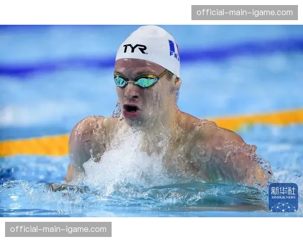 回顾：日本游泳名将本多灯退役战，400米混合泳夺金